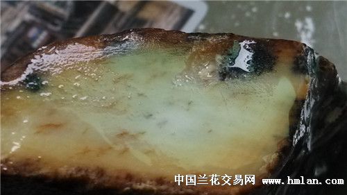 贵州罗甸玉籽料红丝斑