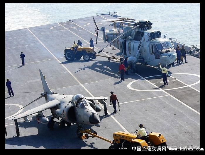 印度航母上的战机牵引车好强大!-茶余兰后-中国