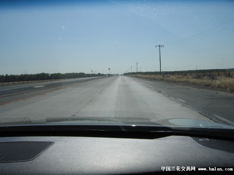 美国加州初夏时节的牧场景象和公路-旅游日记